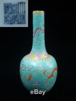 Vase Jiaqing De Bouteille De Bouteille De Porcelaine De Peinture De Lustre Chinois Vert