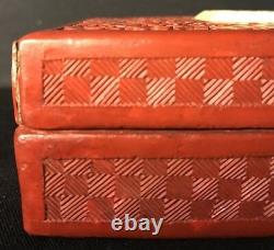 Vtg Antique Chinese Cinnabar Red Laquer Box Carving Top Floral Décoration